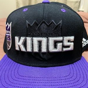 Kings hat